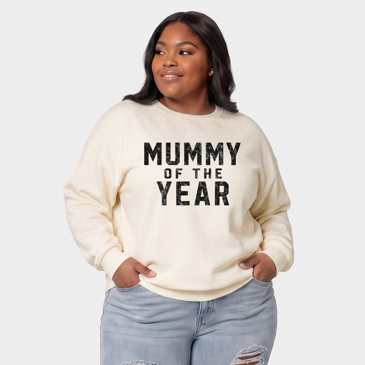 Mummy of the Year  -  Women's Plus Sized Graphic Sweatshirt