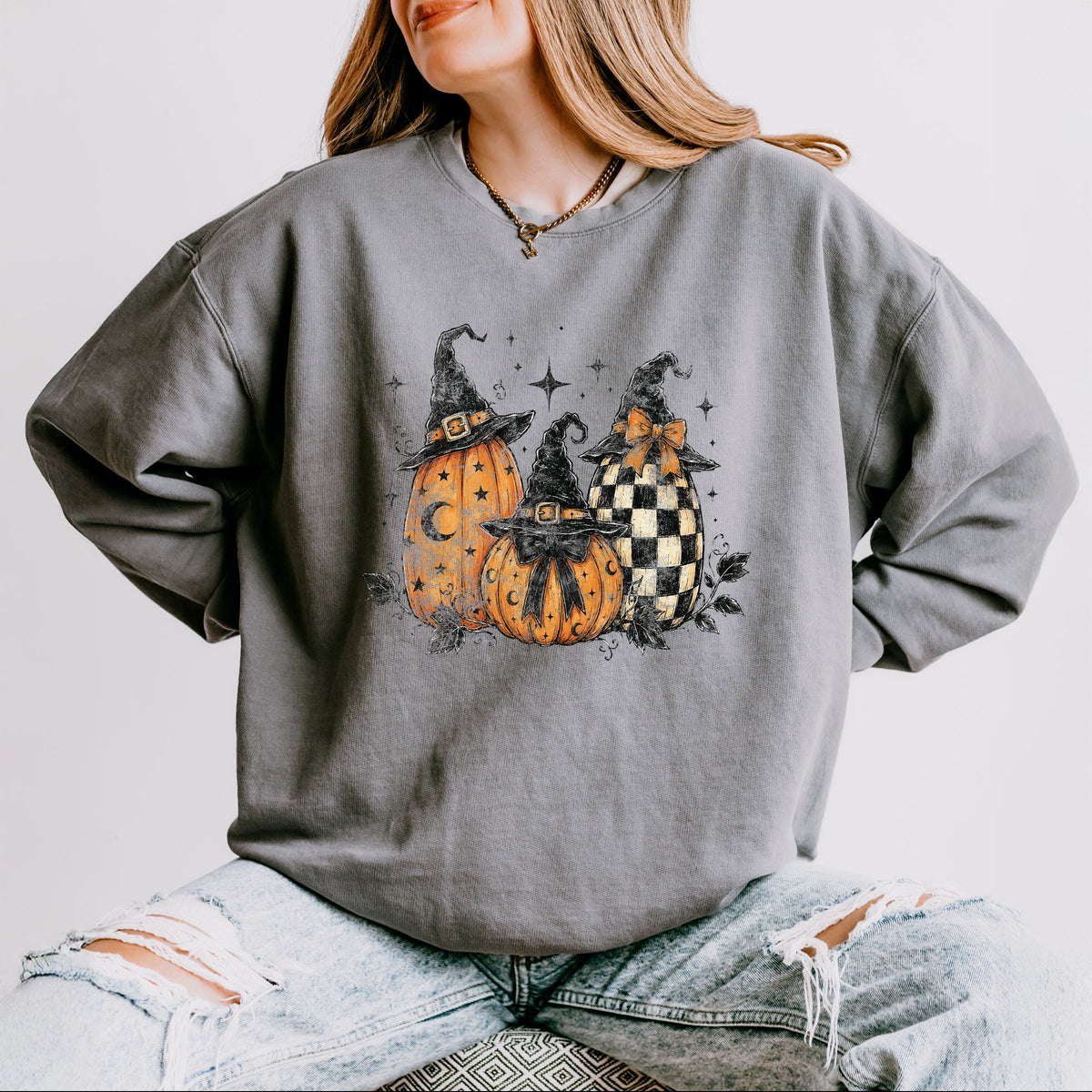 Witch Hat Pumpkins - Women's Lightweight Garment Dyed Sweatshirt
