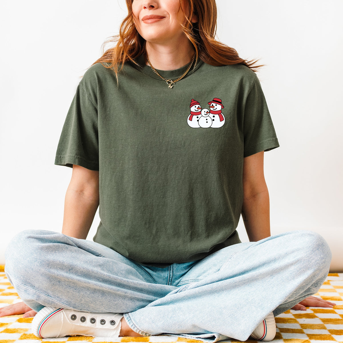 Snowman Family - Women's Garment Dyed Graphic T-Shirt