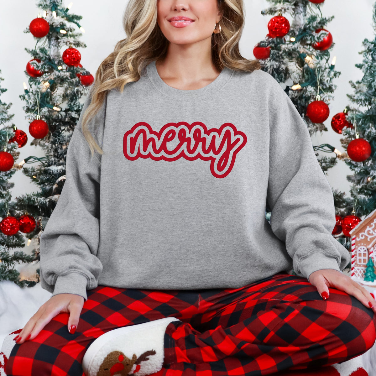 Merry Outline Puff - Women's Graphic Sweatshirt