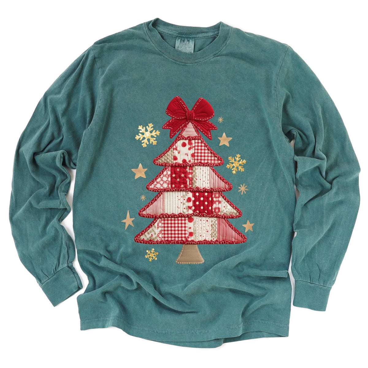 Christmas Tree Red Patchwork Print - Women's Garment Dyed Long Sleeve Graphic T-Shirt