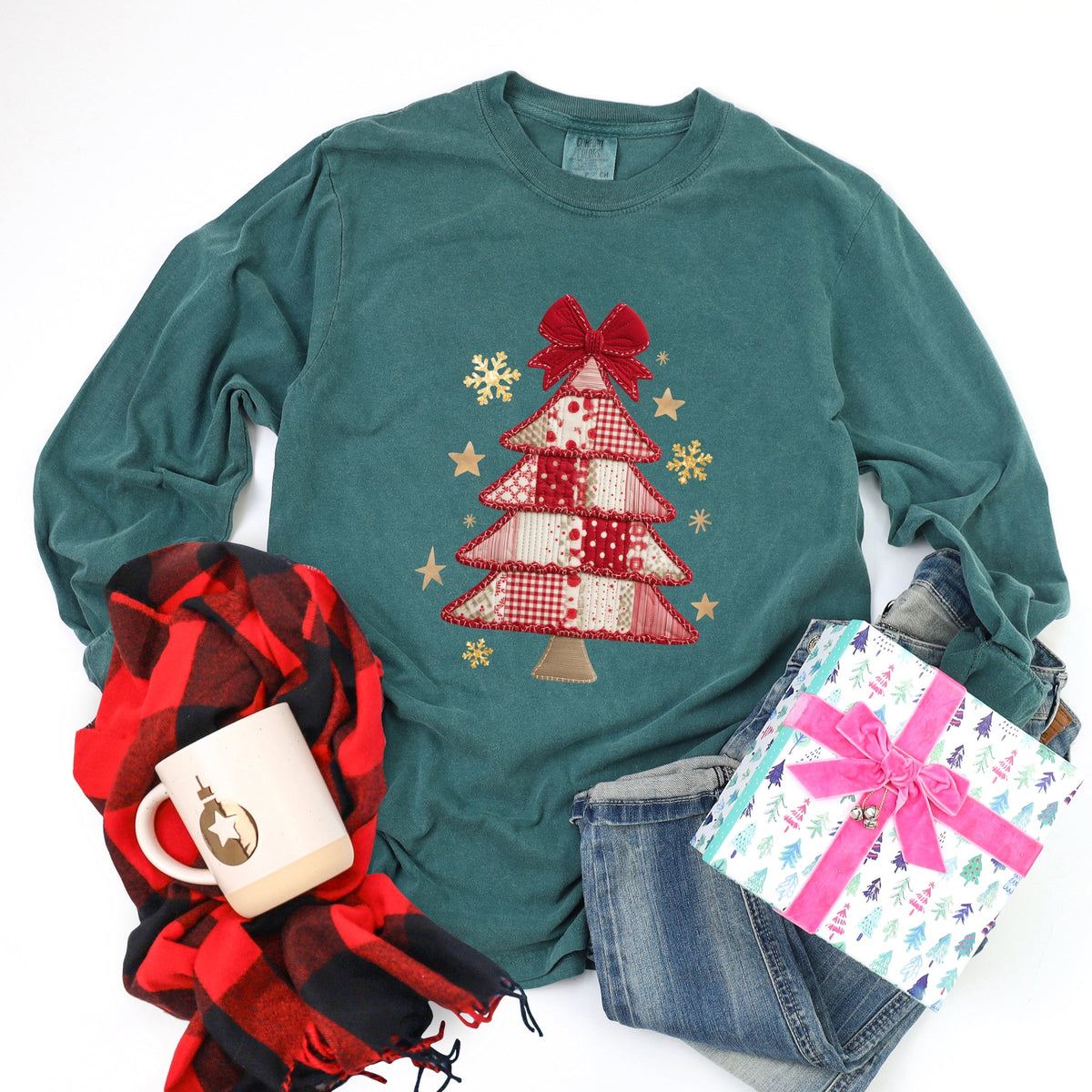 Christmas Tree Red Patchwork Print - Women's Garment Dyed Long Sleeve Graphic T-Shirt