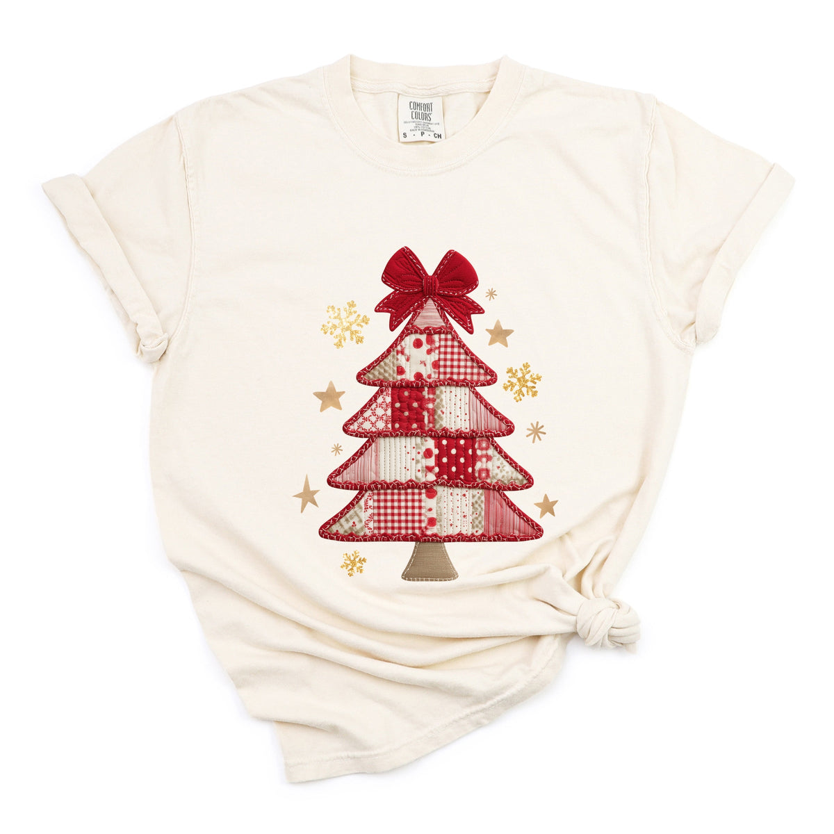 Christmas Tree Red Patchwork Print - Women's Garment Dyed Graphic T-Shirt