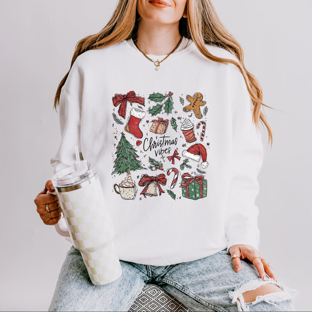 Christmas Vibes Sketched - Women's Lightweight Garment Dyed Sweatshirt