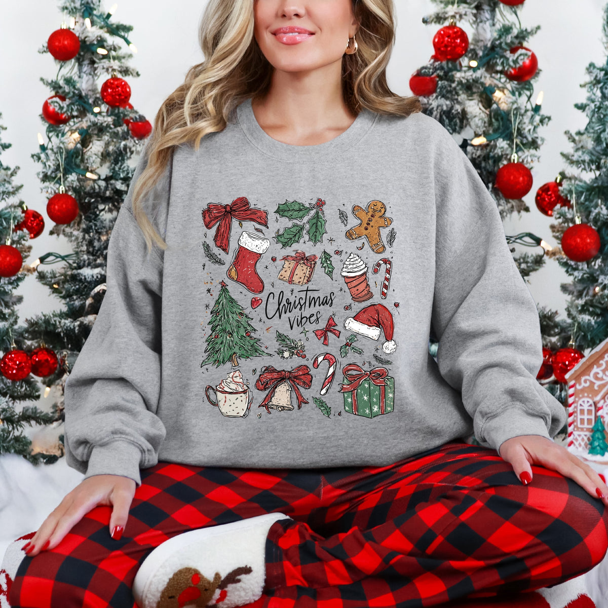 Christmas Vibes Sketched - Women's Graphic Sweatshirt