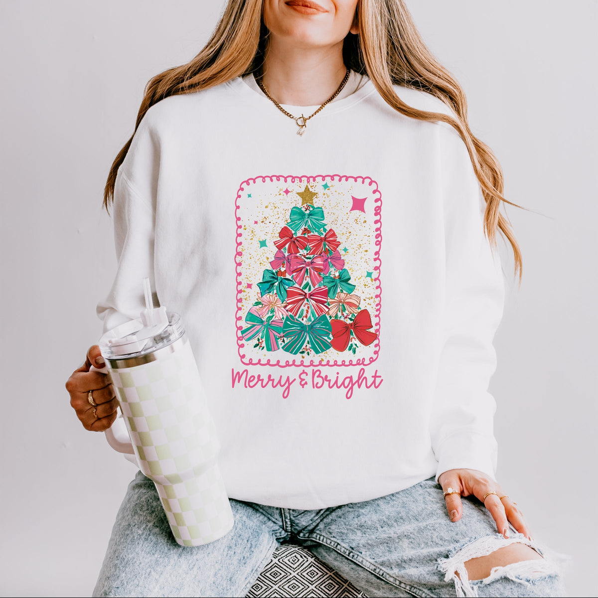 Merry & Bright Bow Tree - Women's Lightweight Garment Dyed Sweatshirt