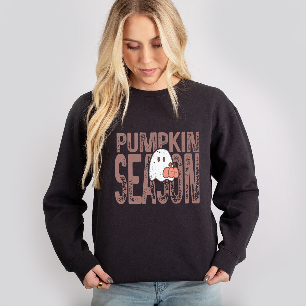 Pumpkin Season Ghost - Women's Lightweight Garment Dyed Sweatshirt