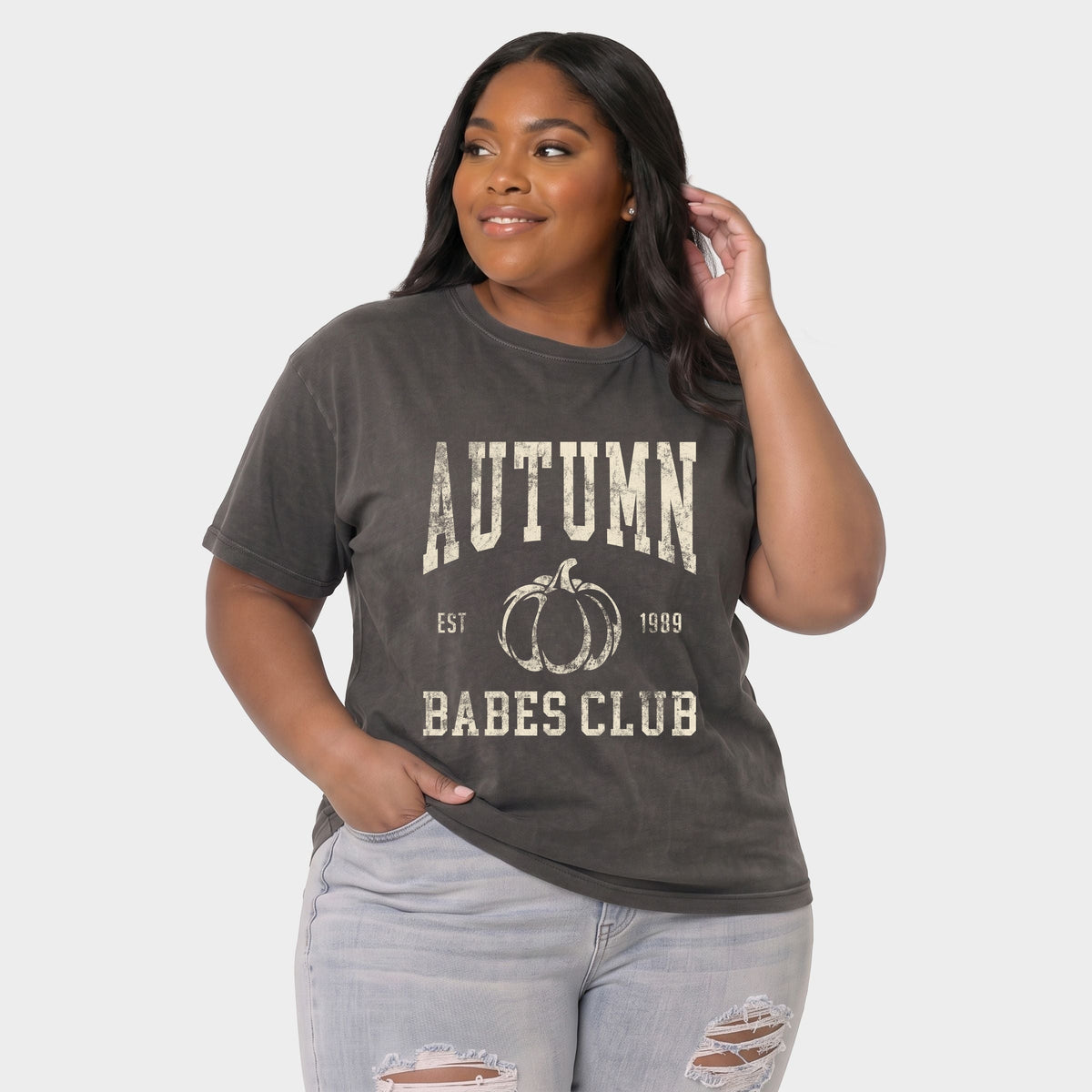 Autumn Babes Club Pumpkin - Women's Plus Sized Garment Dyed Graphic T-Shirt