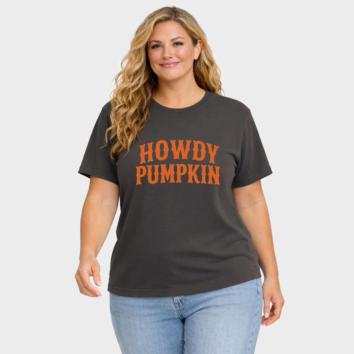 Howdy Pumpkin Western - Women's Plus Sized Garment Dyed Graphic T-Shirt