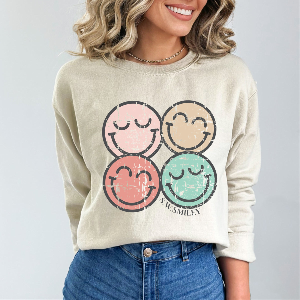 S.W.Smiley Smiley Face Grunge -  Women's Graphic Sweatshirt