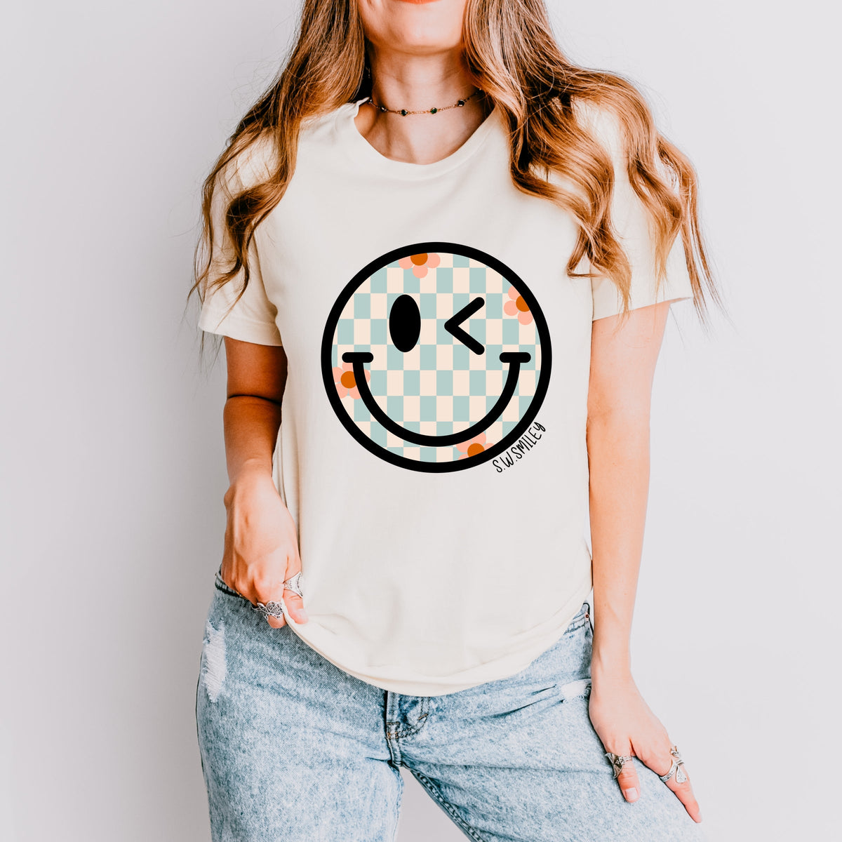 S.W.Smiley Checkered Smiley Face - Women's Short Sleeve Graphic T-Shirt