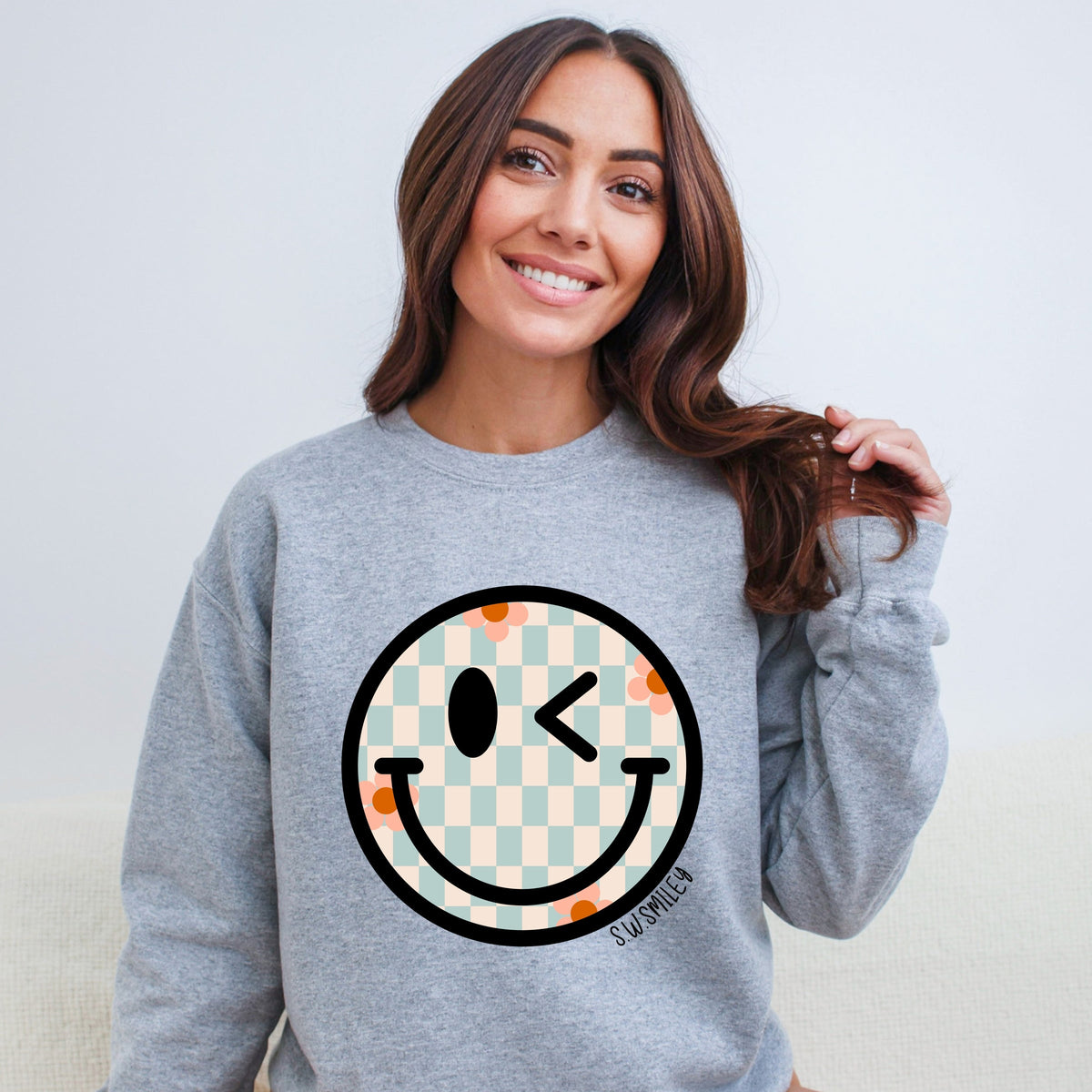 S.W.Smiley Checkered Smiley Face -  Women's Graphic Sweatshirt