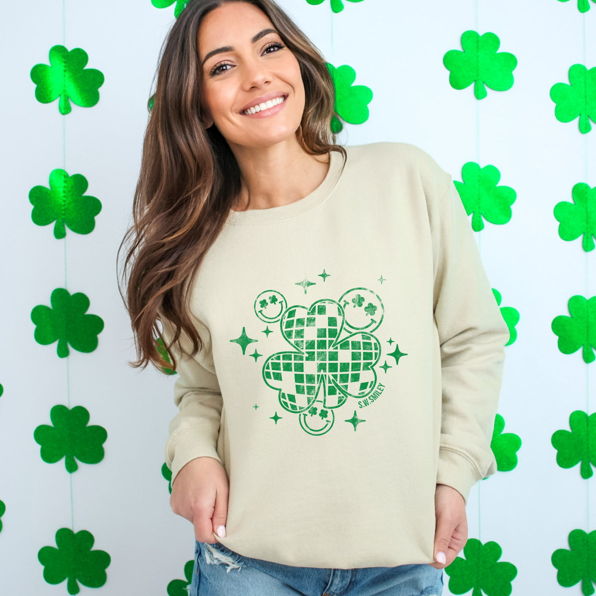 S.W.Smiley Disco Clover - Women's Graphic Sweatshirt