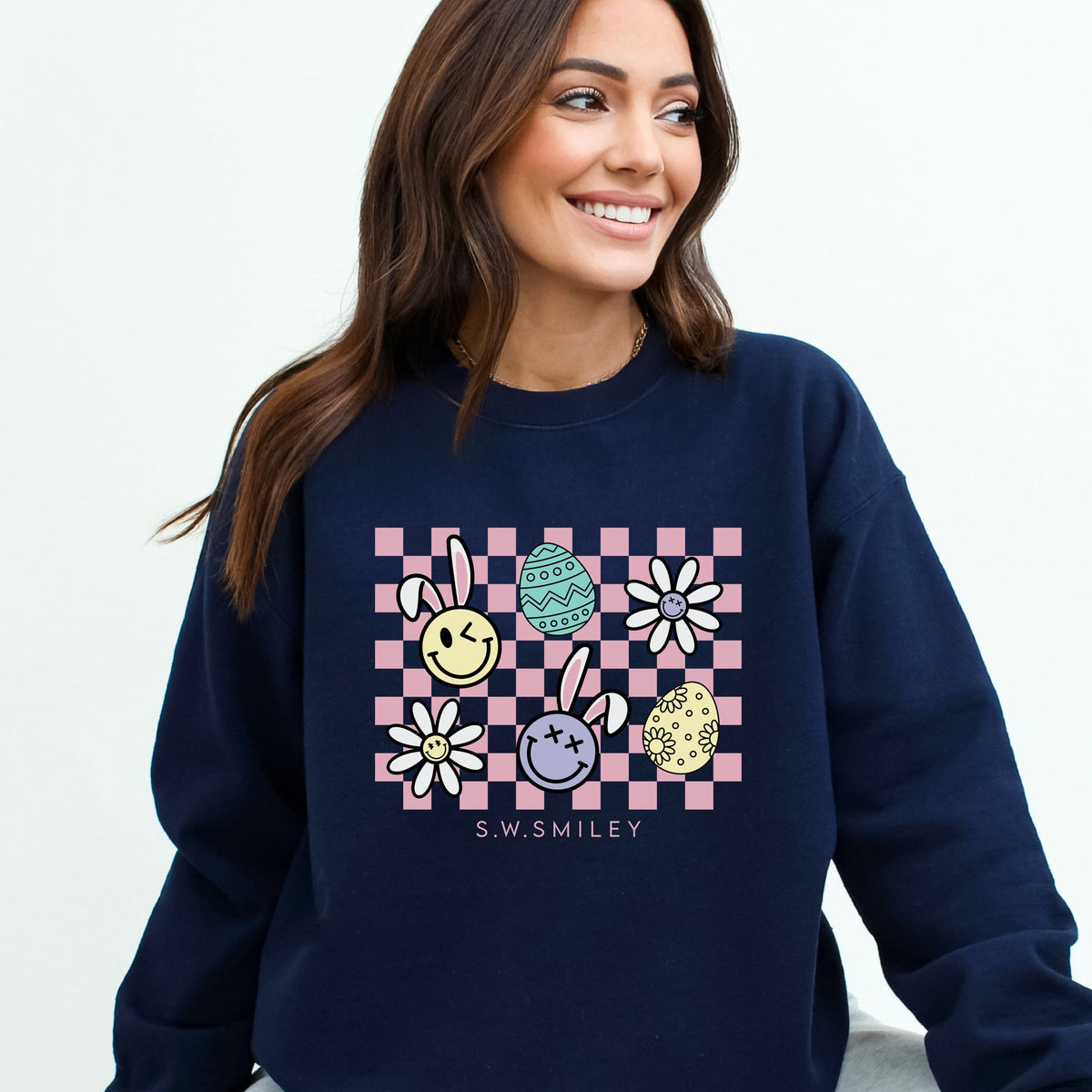 S.W.Smiley Bunny Checkered - Women's Graphic Sweatshirt