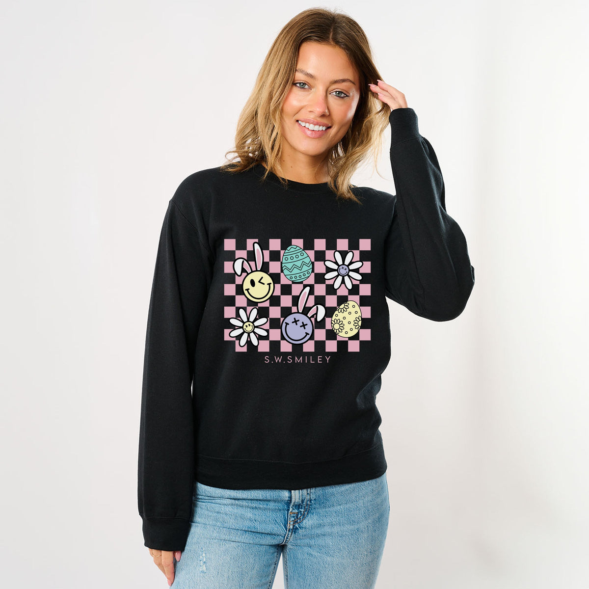 S.W.Smiley Bunny Checkered - Women's Graphic Sweatshirt