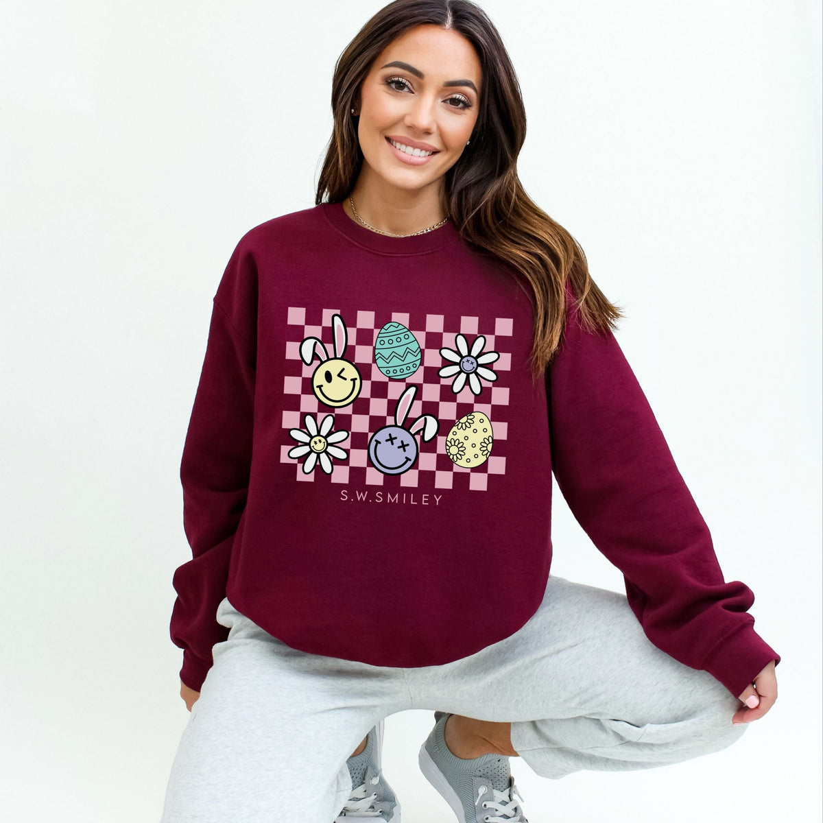 S.W.Smiley Bunny Checkered - Women's Graphic Sweatshirt