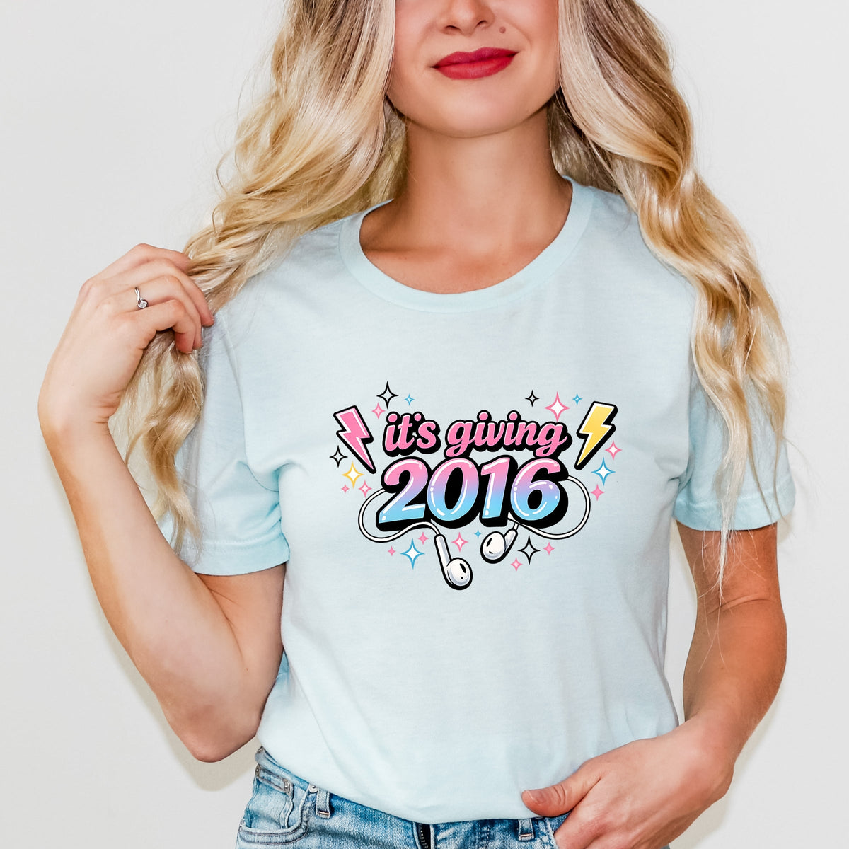 It's Giving 2016 Earbuds - Women's Short Sleeve Graphic T-Shirt