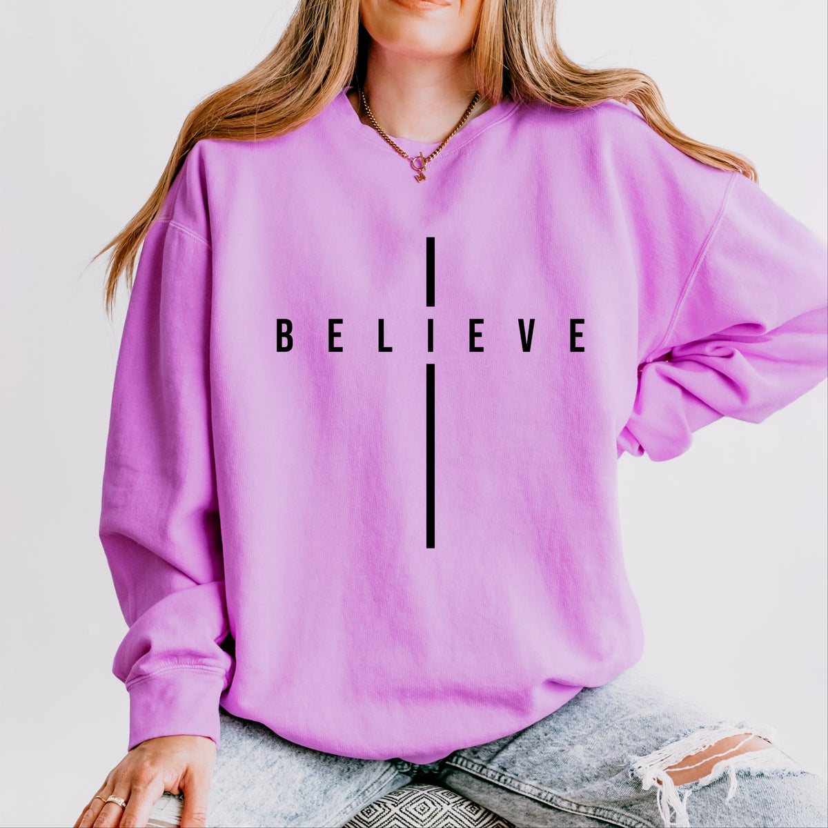 Believe Minimalist Cross - Women's Lightweight Garment Dyed Sweatshirt