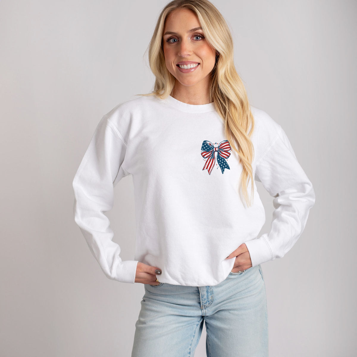 Patriotic Bow Stars - Women's Lightweight Garment Dyed Sweatshirt