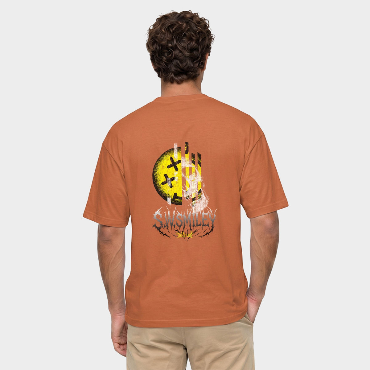 S.W.Smiley Skull Grunge - Men's Garment Dyed Graphic T-Shirt
