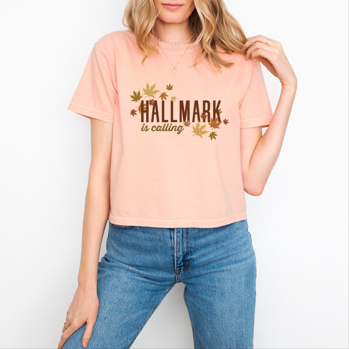 Hallmark - Is Calling Leaves - Women's Boxy Crop Top Graphic T-Shirt