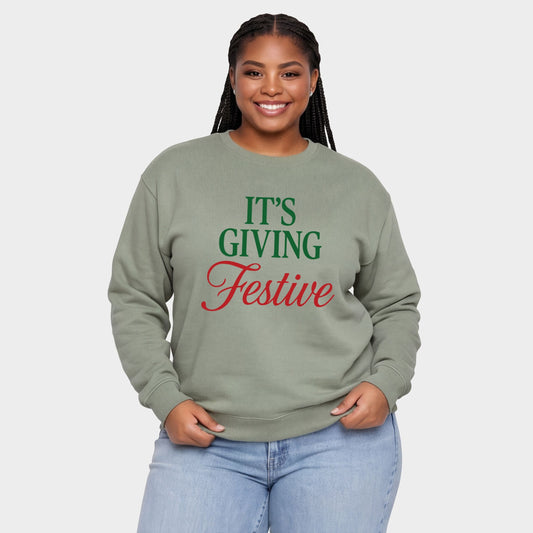 It's Giving Festive - Women's Plus Sweatshirt