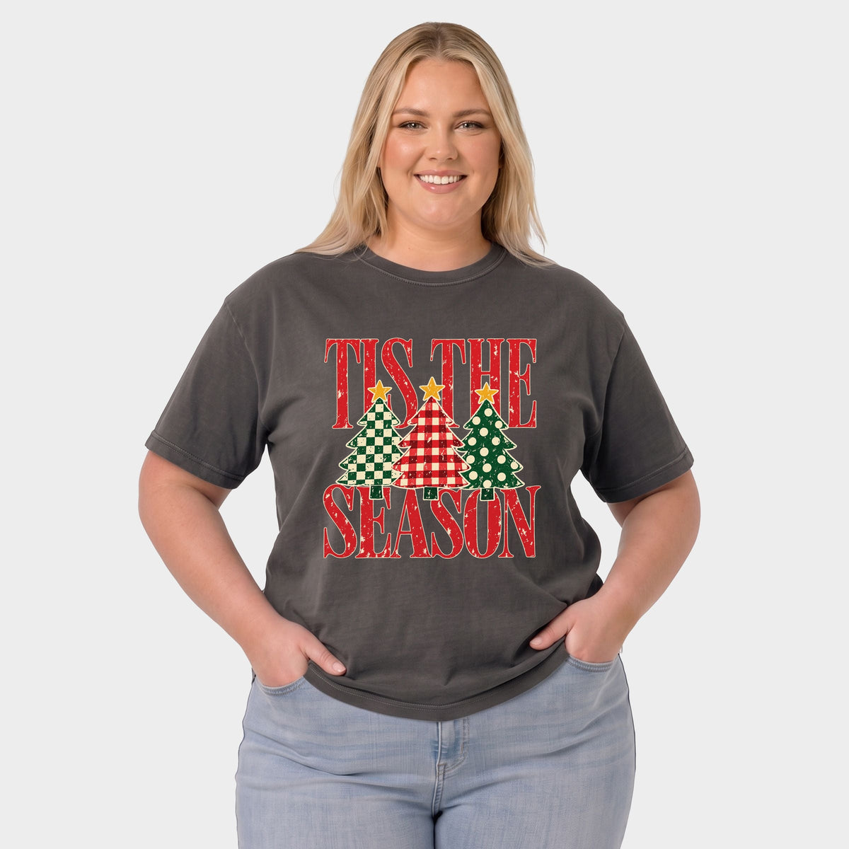 Tis The Season Checkered Trees - Women's Plus Garment Dyed Tee
