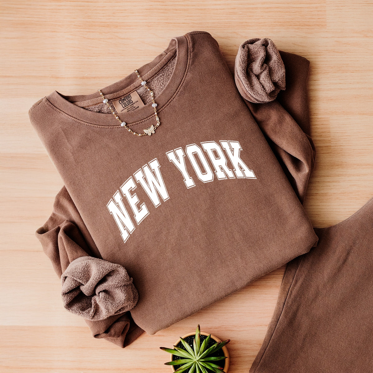 Varsity New York - Women's Lightweight Garment Dyed Sweatshirt