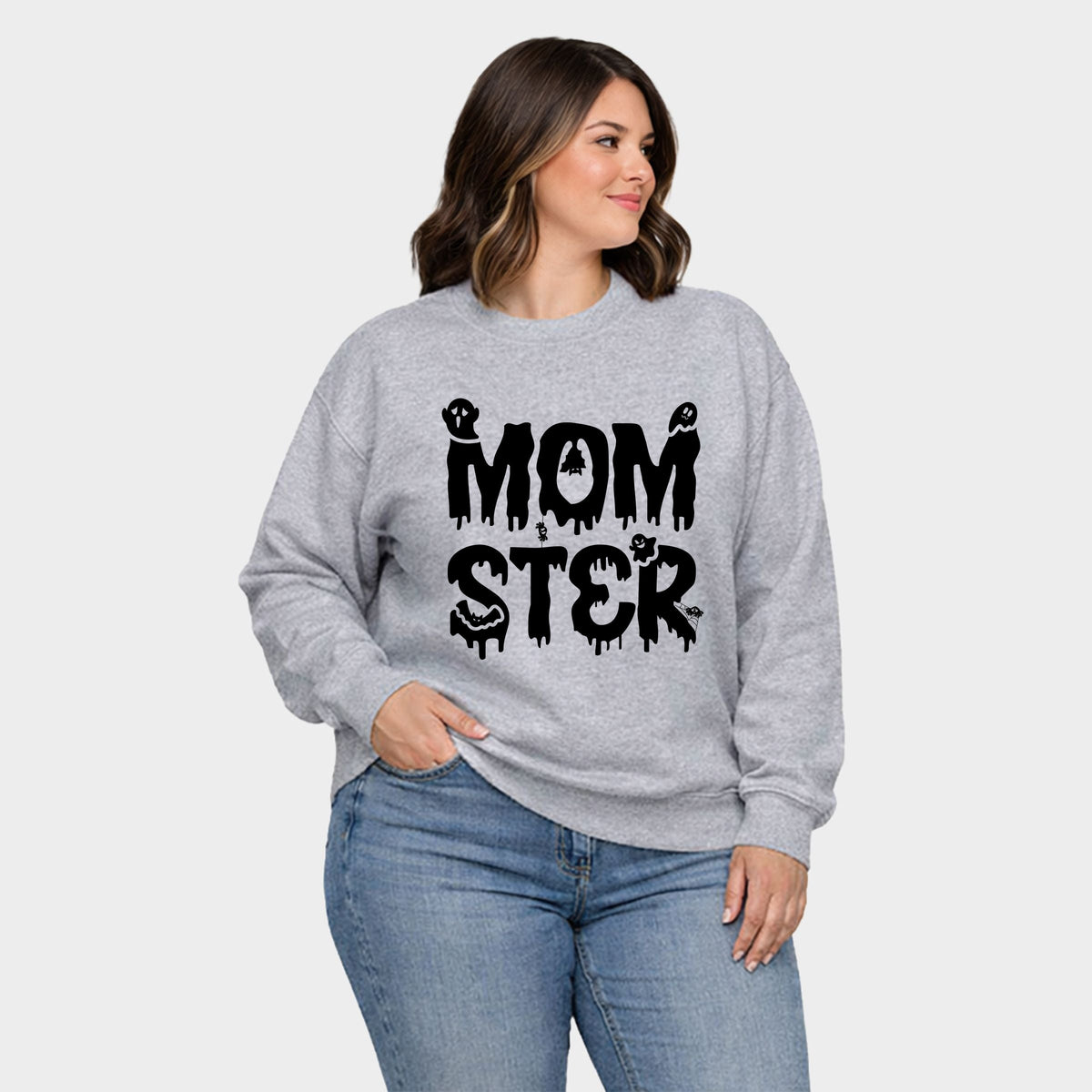 Momster Halloween - Women's Plus Sized Graphic Sweatshirt