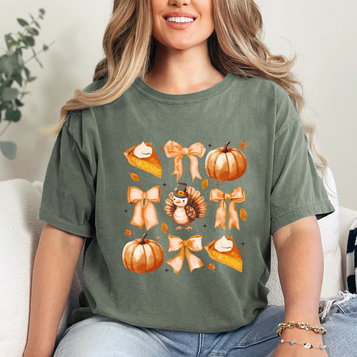 Coquette Turkey Pie - Women's Garment Dyed Graphic T-Shirt