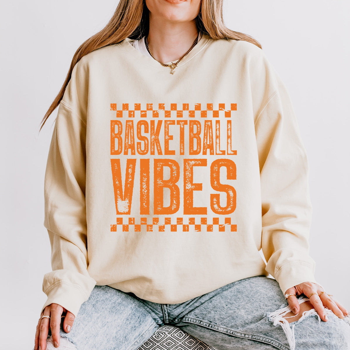 Basketball Vibes Checkered Distressed - Women's Lightweight Garment Dyed Sweatshirt