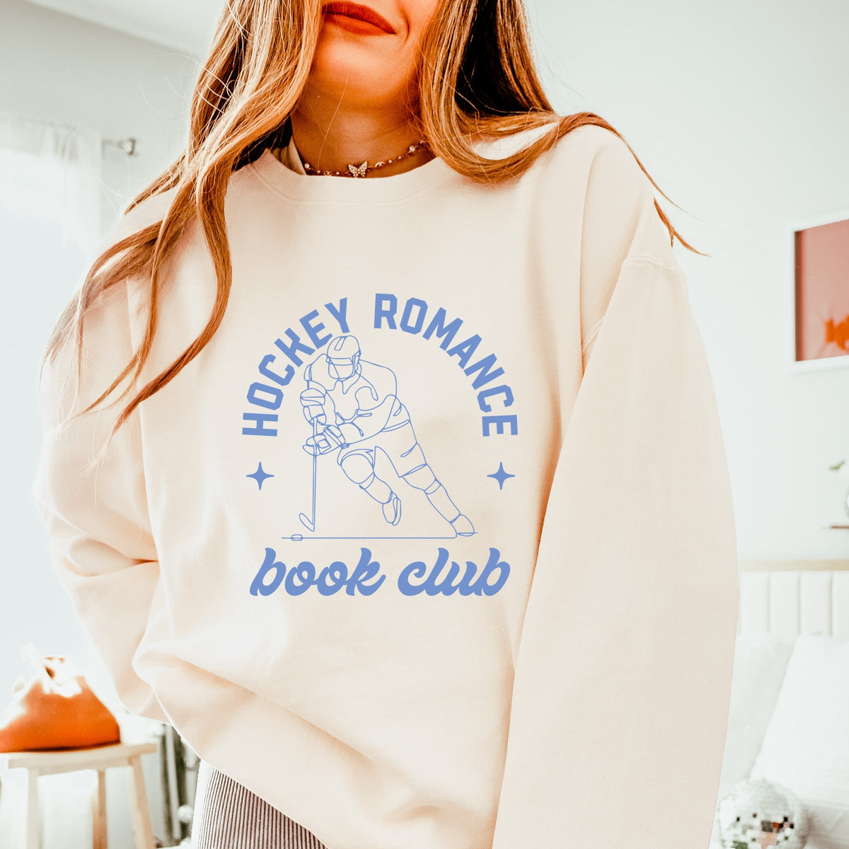 Hockey Romance Book Club - Women's Lightweight Garment Dyed Sweatshirt