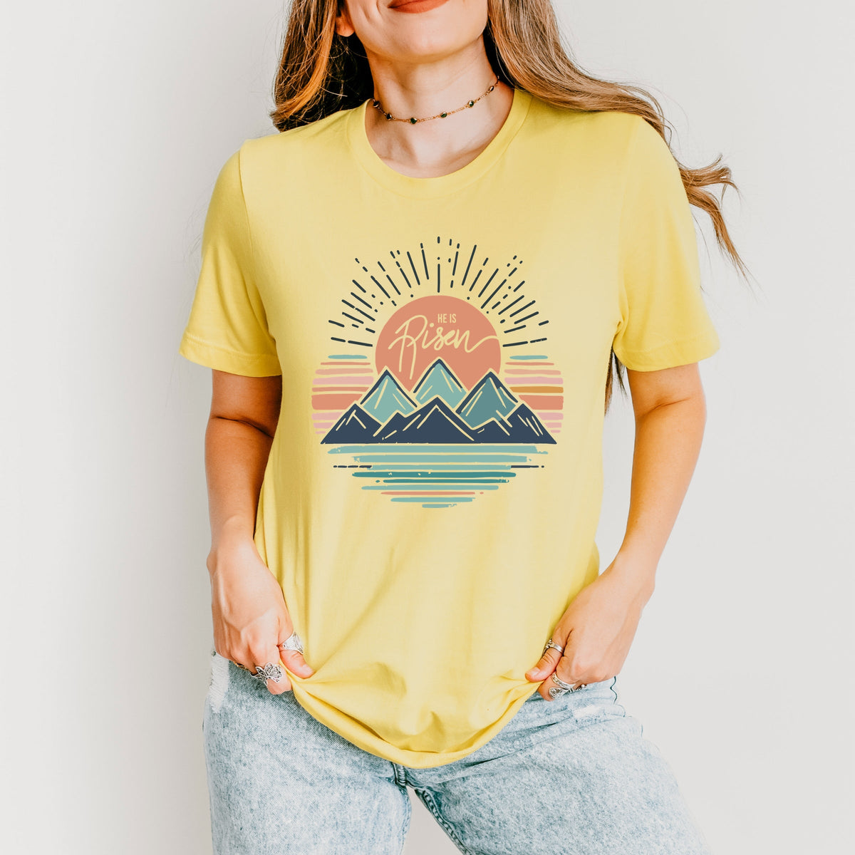 He Is Risen Mountains - Women's Short Sleeve Graphic T-Shirt
