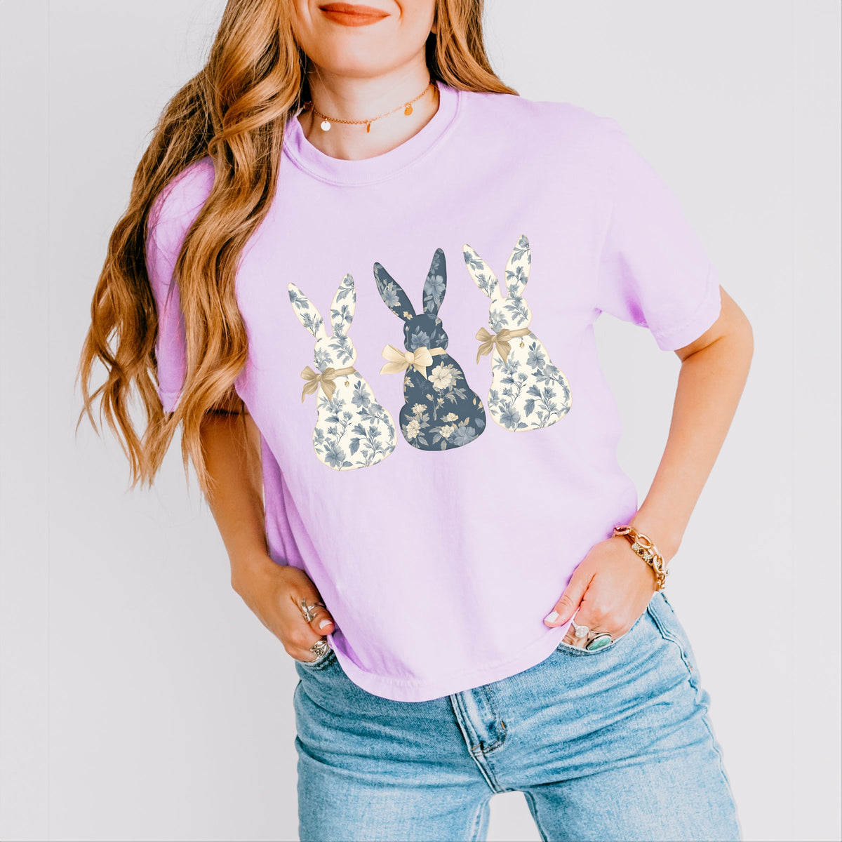 Three Blue Willow Bunnies - Women's Boxy Crop Top Graphic T-Shirt