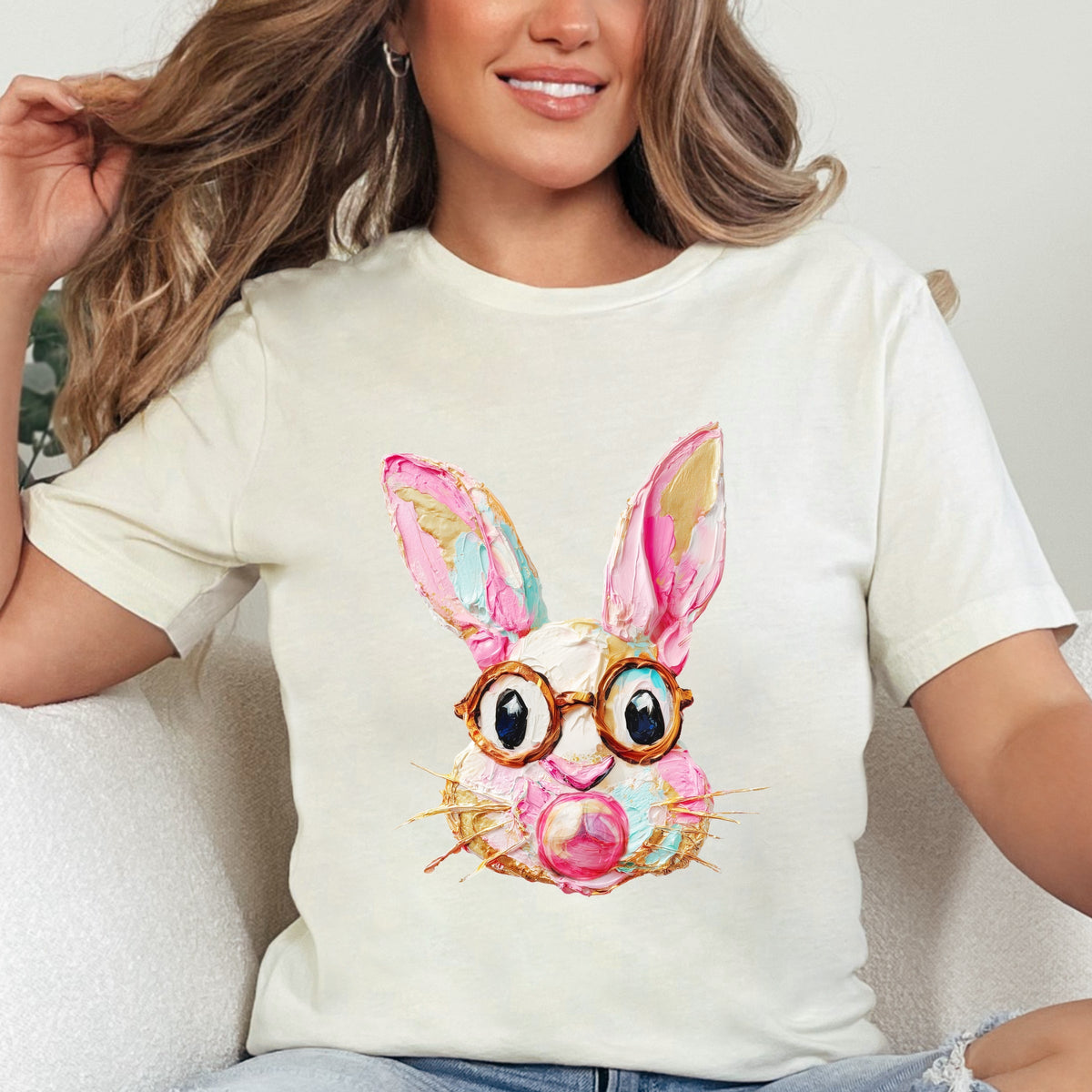 Bunny Face Textured Paint - Women's Short Sleeve Graphic T-Shirt