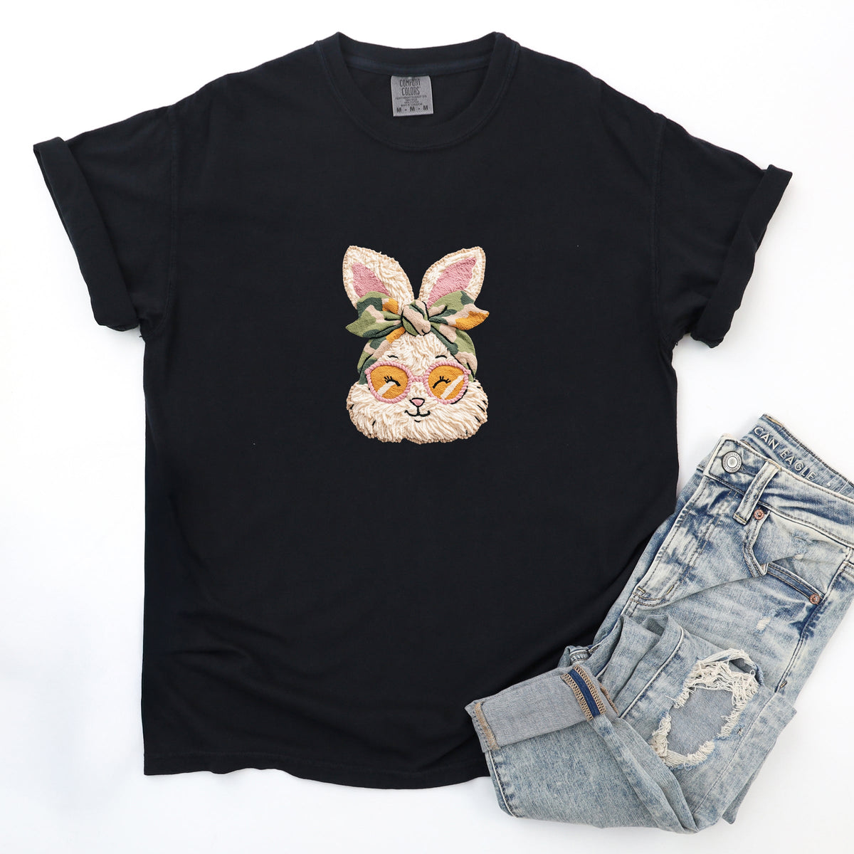 Bunny Face Yarn Print - Women's Garment Dyed Graphic T-Shirt
