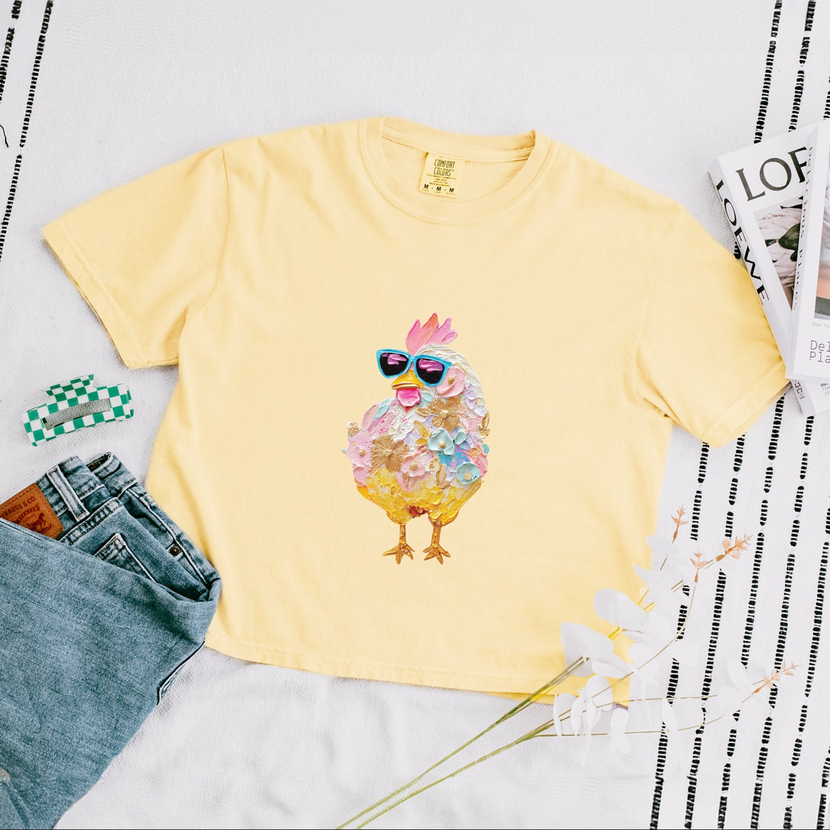 Sunglasses Chick Paint Print - Women's Boxy Crop Top Graphic T-Shirt