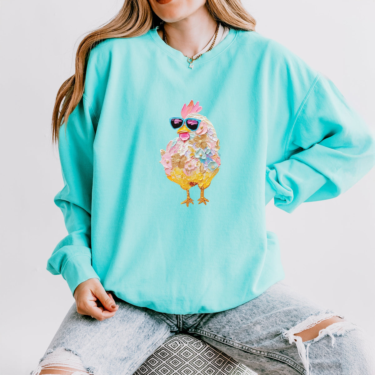Sunglasses Chick Paint Print - Women's Lightweight Garment Dyed Sweatshirt