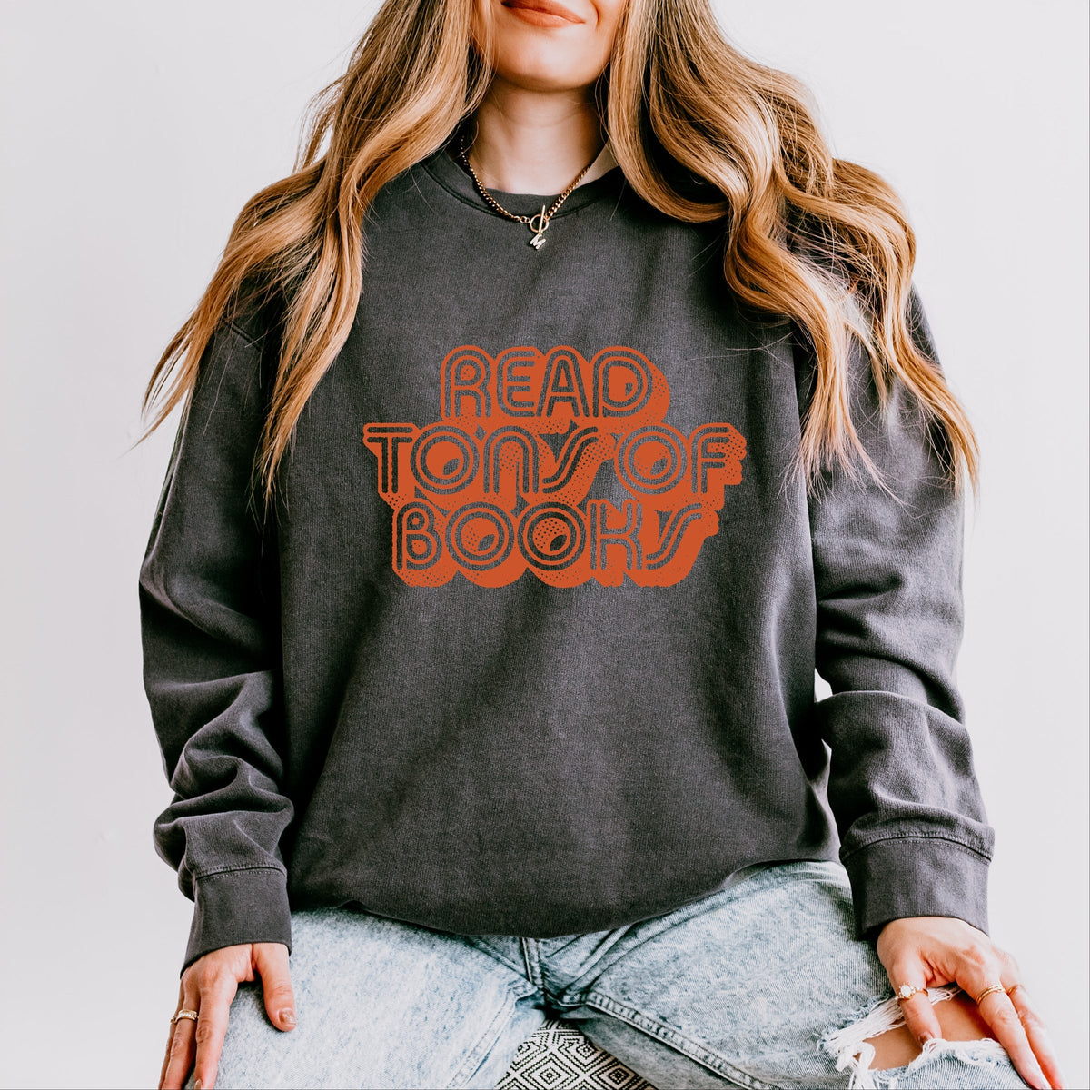 Read Tons Of Books - Women's Lightweight Garment Dyed Sweatshirt
