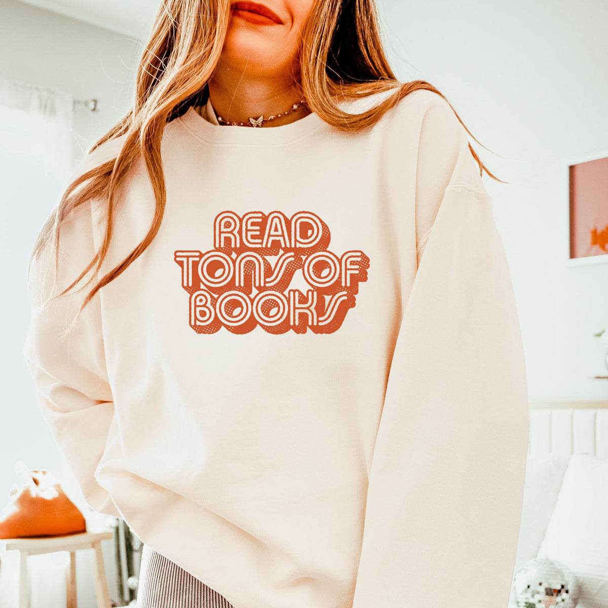 Read Tons Of Books - Women's Lightweight Garment Dyed Sweatshirt