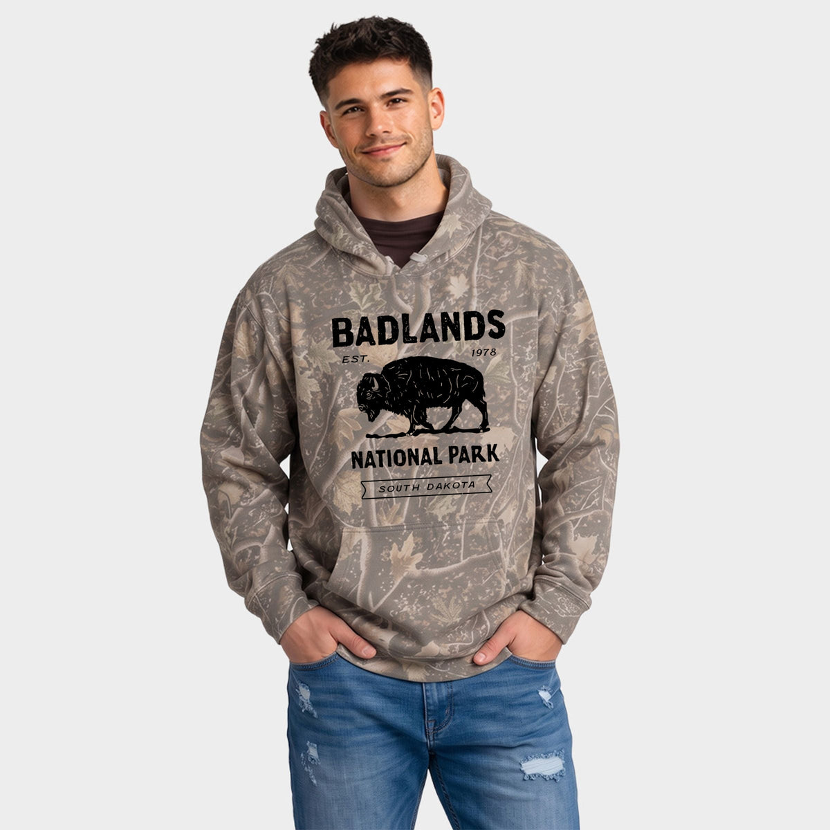 Vintage Badlands National Park - Men's Camo Hoodie