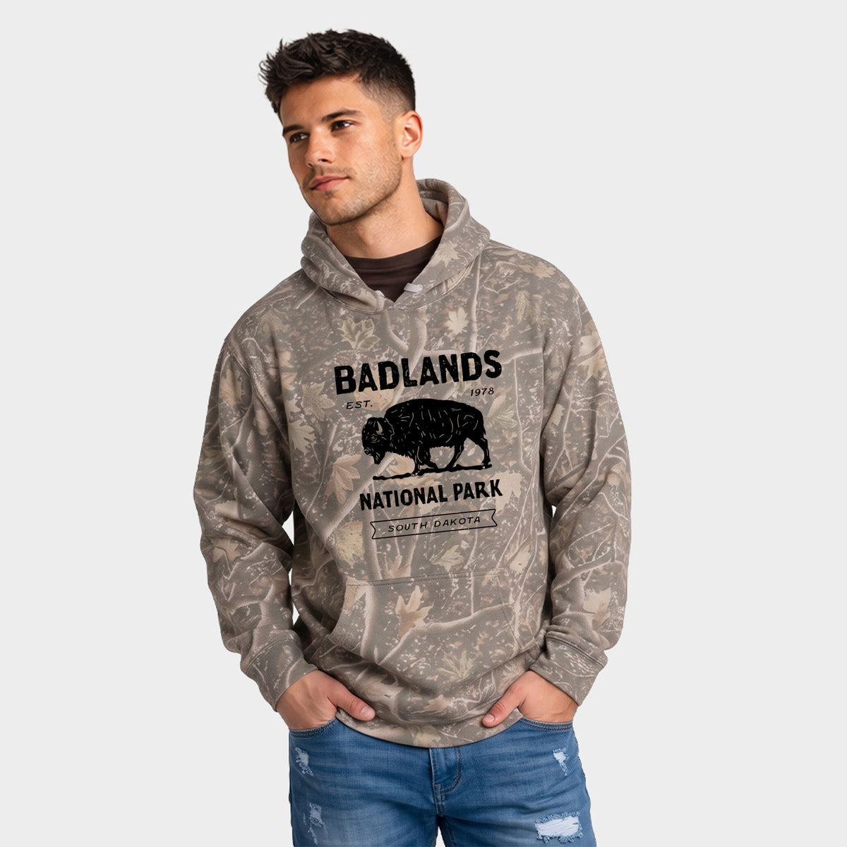 Vintage Badlands National Park - Men's Camo Hoodie