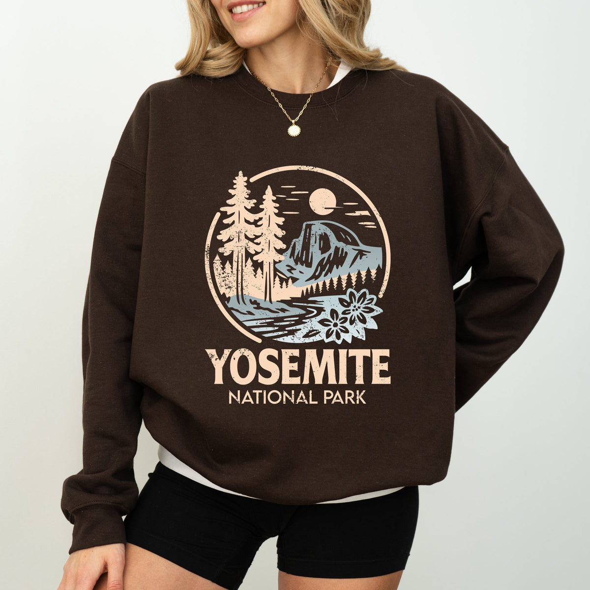 Yosemite National Park Two-Toned Circle - Women's Graphic Sweatshirt