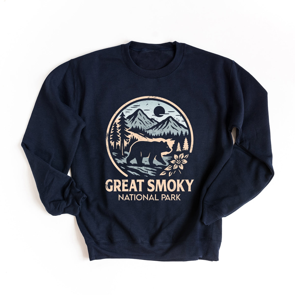 Great Smoky National Park Two-Toned Circle - Women's Graphic Sweatshirt