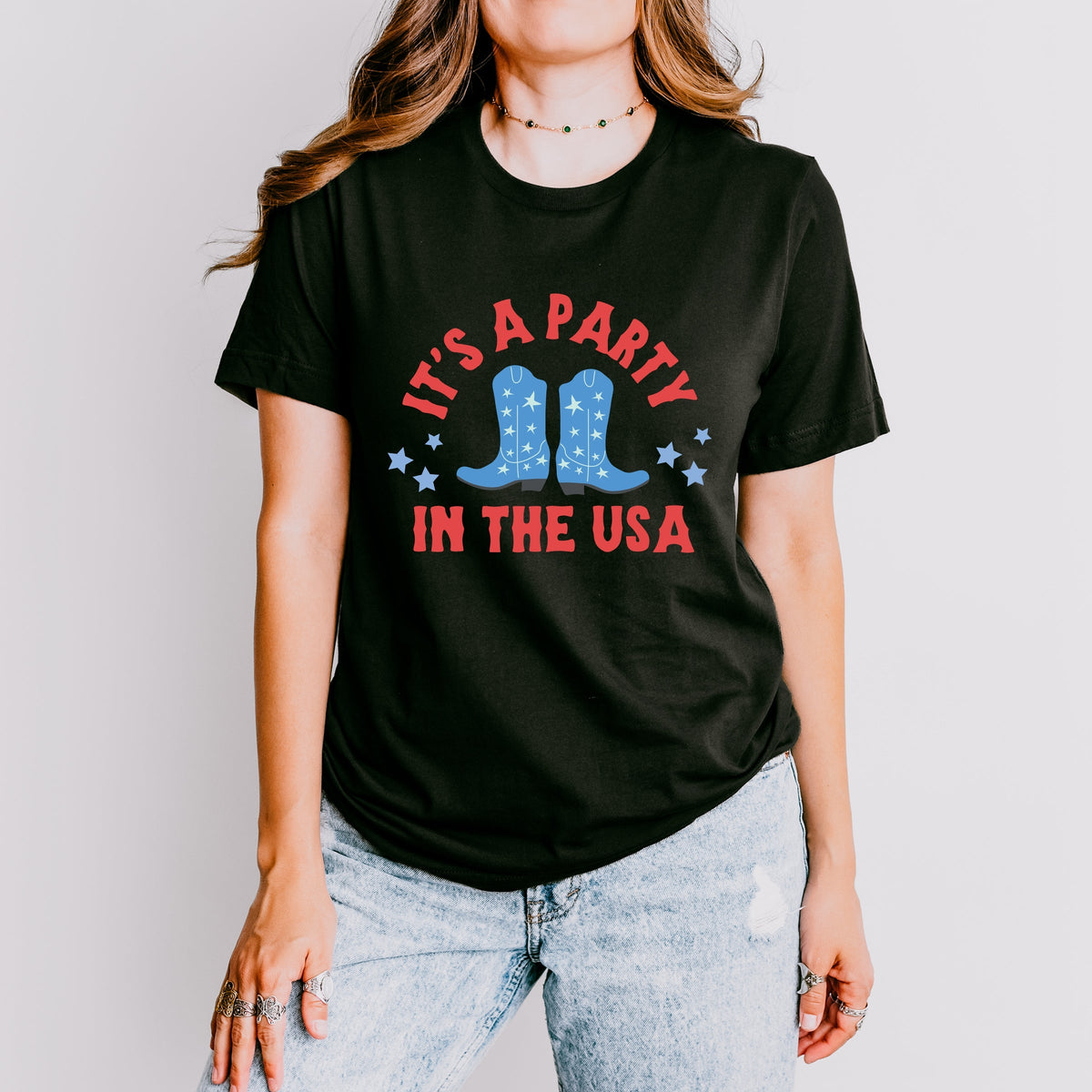 It's A Party Boots - Women's Short Sleeve Graphic T-Shirt
