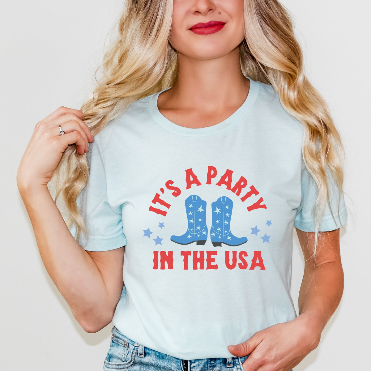 It's A Party Boots - Women's Short Sleeve Graphic T-Shirt