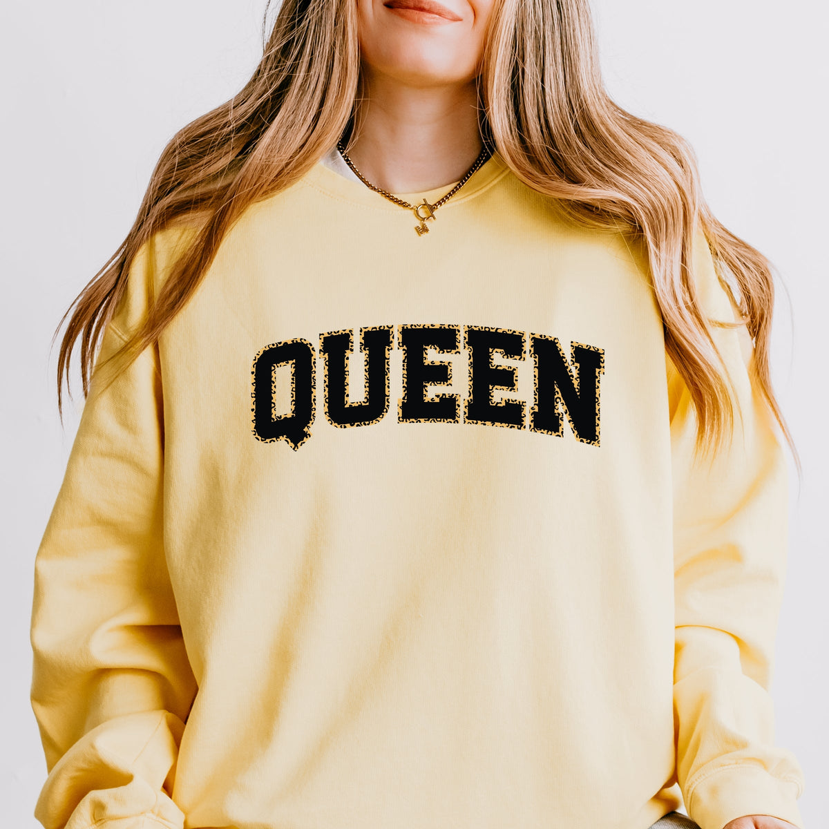 Queen Leopard Print - Women's Lightweight Garment Dyed Sweatshirt