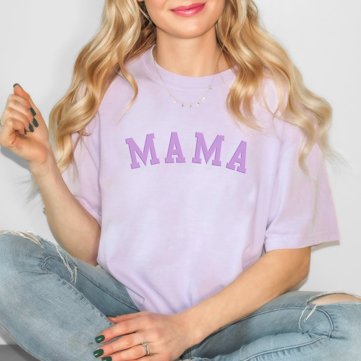 Mama Bold Puff Print - Women's Garment Dyed Graphic T-Shirt