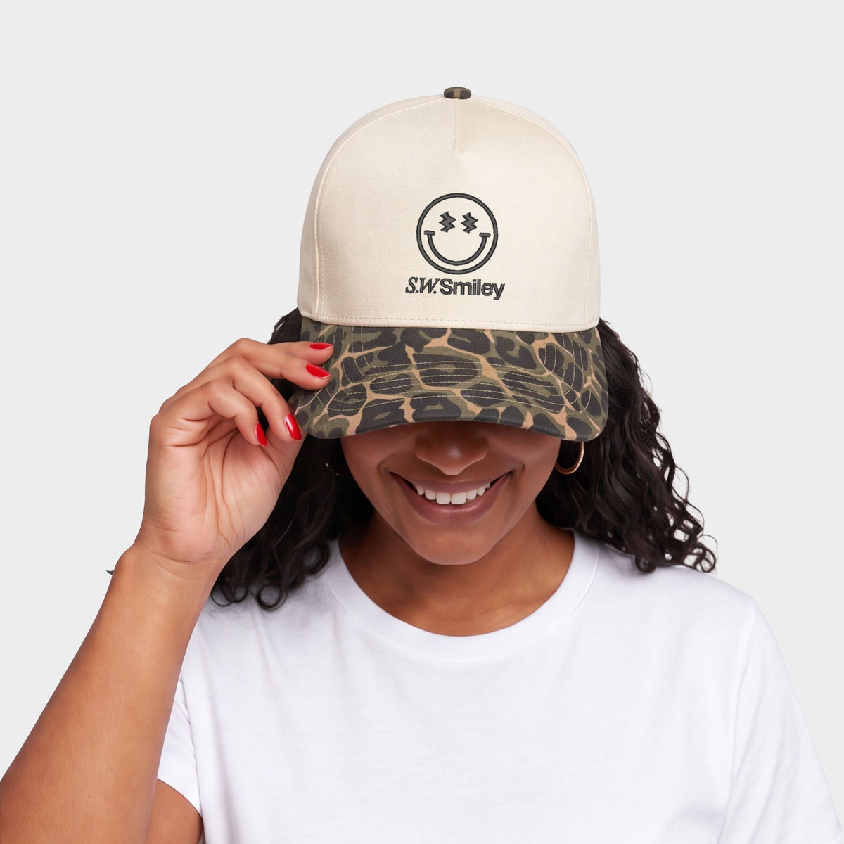 S.W.Smiley Embroidered Lightning Outline - Women's Canvas Trucker Hat