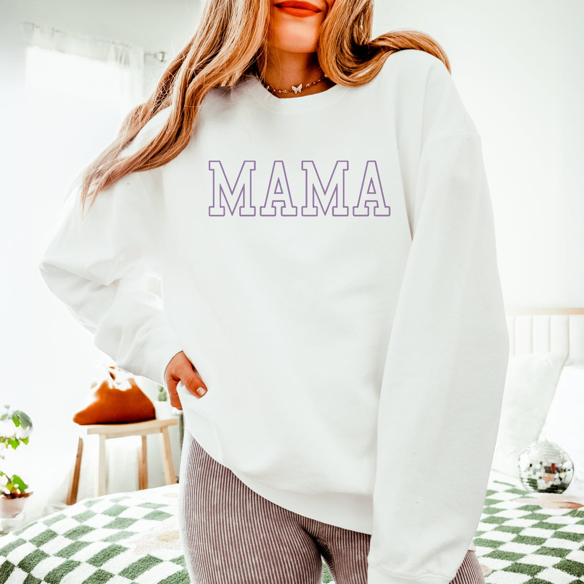 Embroidered Thin Mama Outline - Women's Lightweight Garment Dyed Sweatshirt